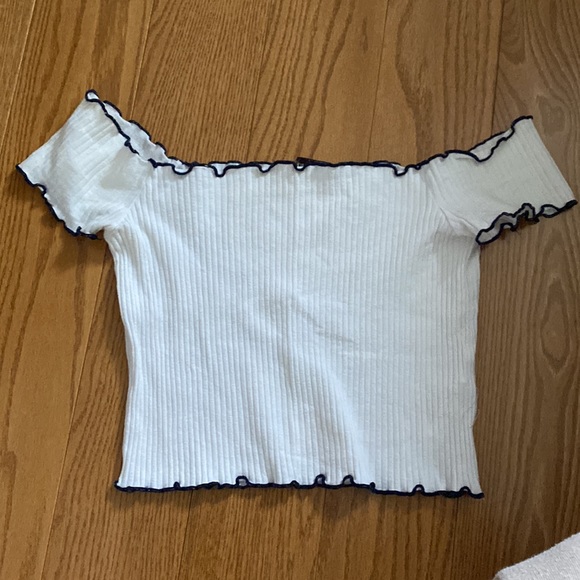 Very cute summer top - Picture 2 of 2